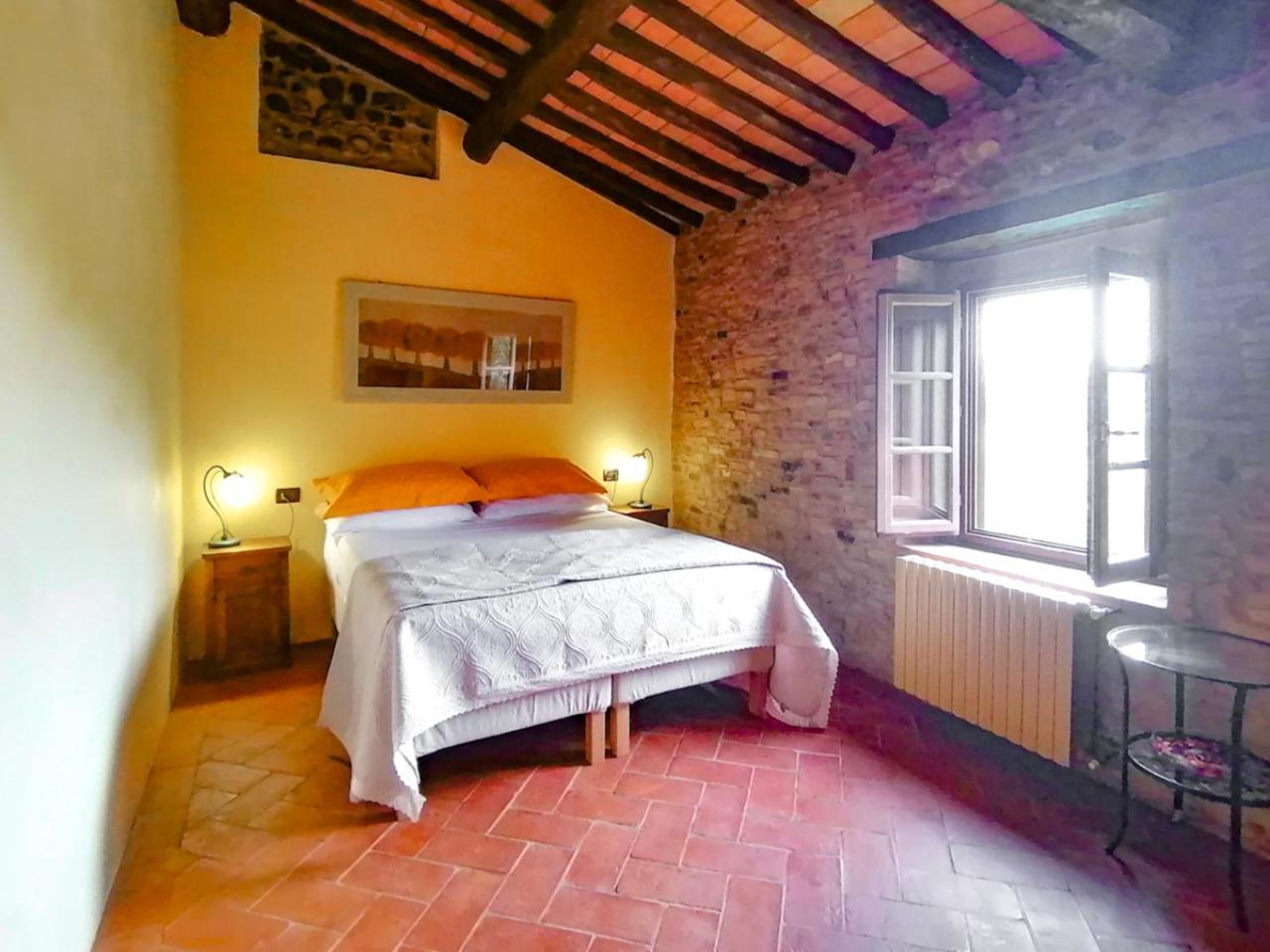Torre Di Polvereto Montespertoli Pokoj fotografie