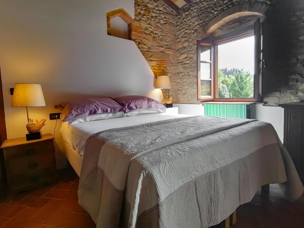 Torre Di Polvereto Montespertoli Pokoj fotografie
